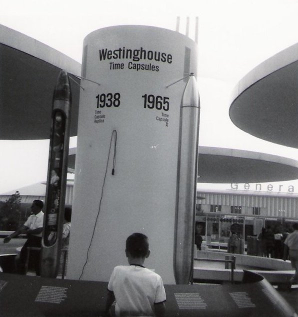 You are currently viewing World’s Fair Time Capsule