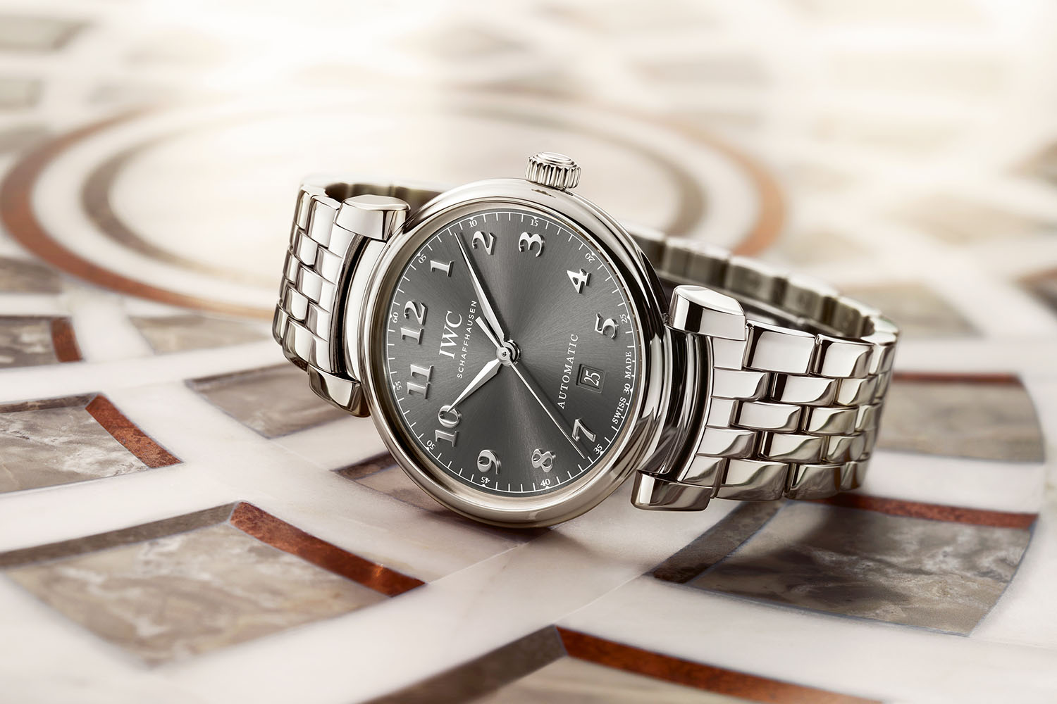 Read more about the article Why Are Watches So Expensive?