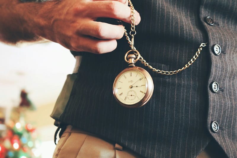 Actualmente estás viendo 3 razones por las que un reloj antiguo es una excelente inversión